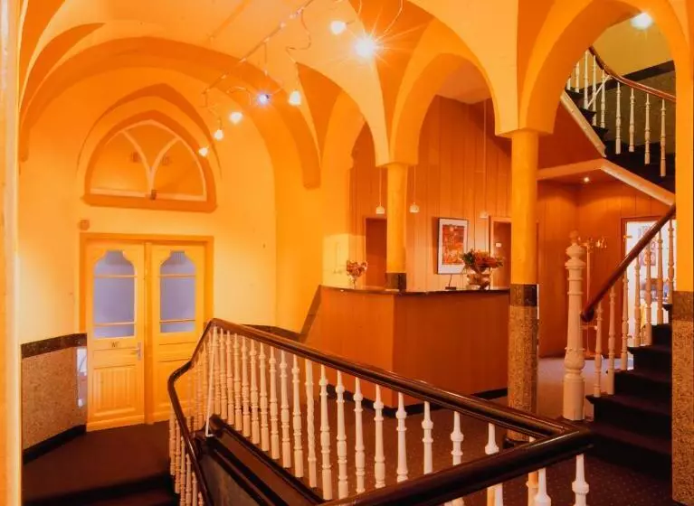 هتل Reichshof Garni