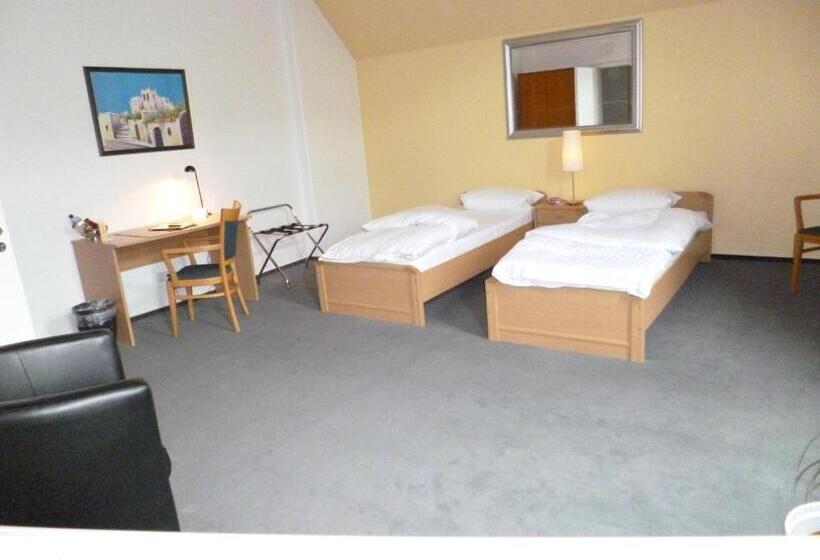 酒店 Restaurant Marbella