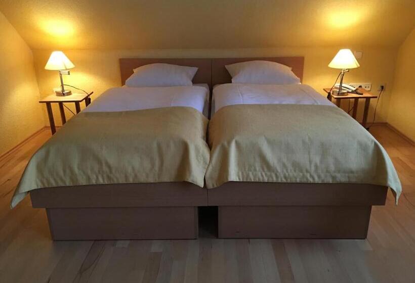 호텔 Restaurant Steinkrug