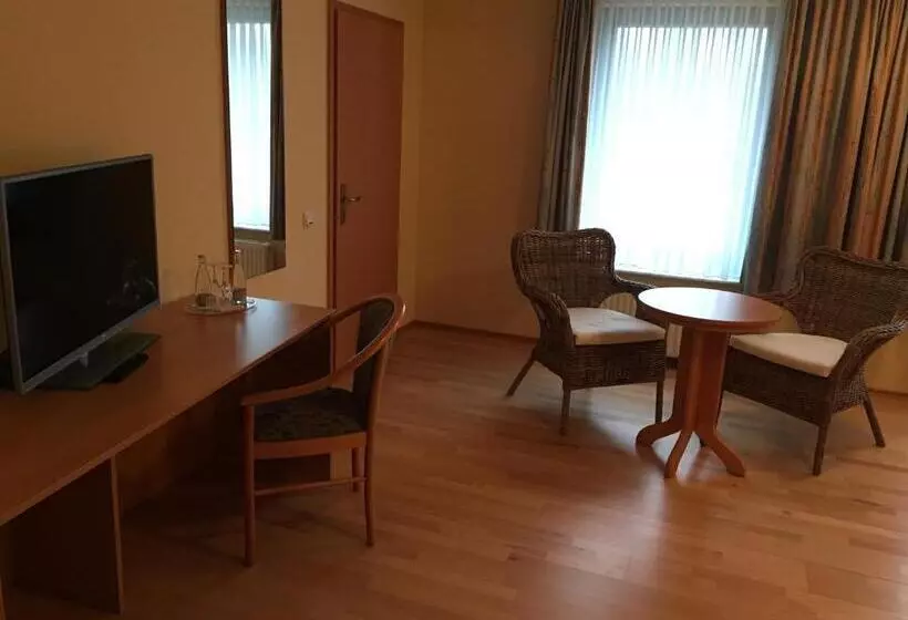 فندق Restaurant Steinkrug