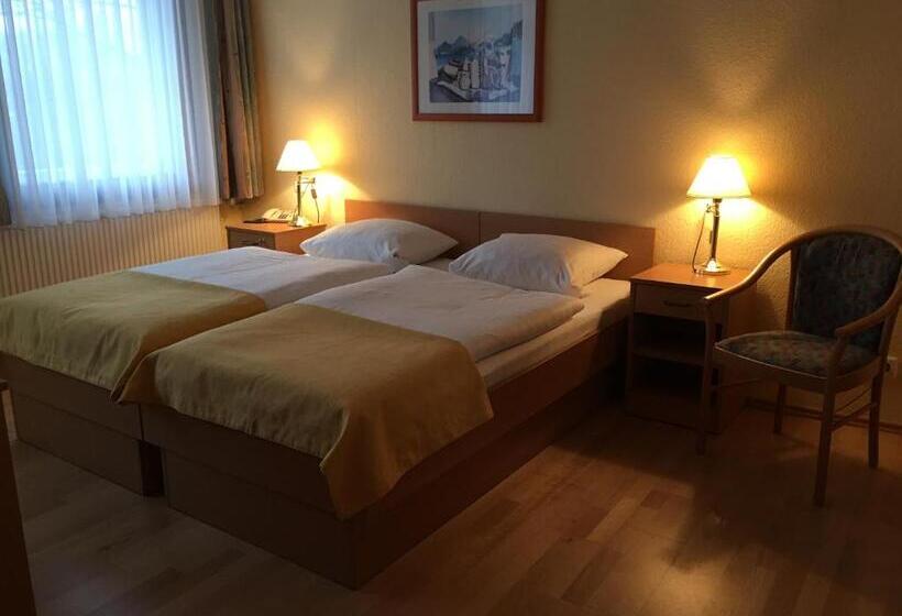 호텔 Restaurant Steinkrug