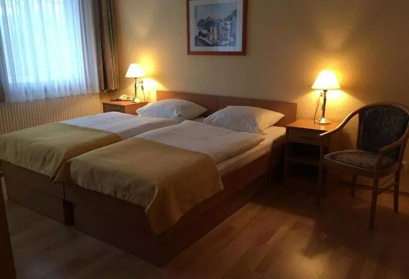 فندق Restaurant Steinkrug