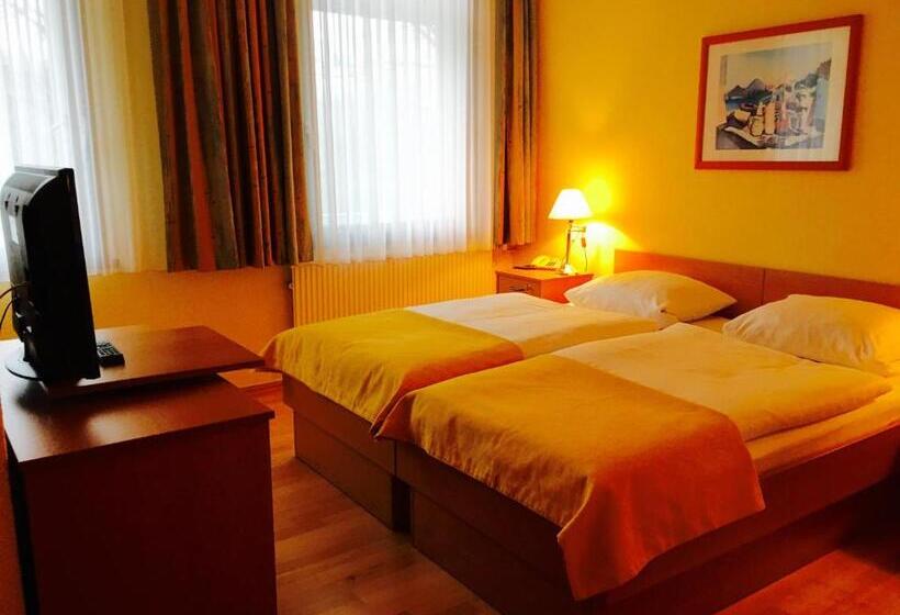 호텔 Restaurant Steinkrug