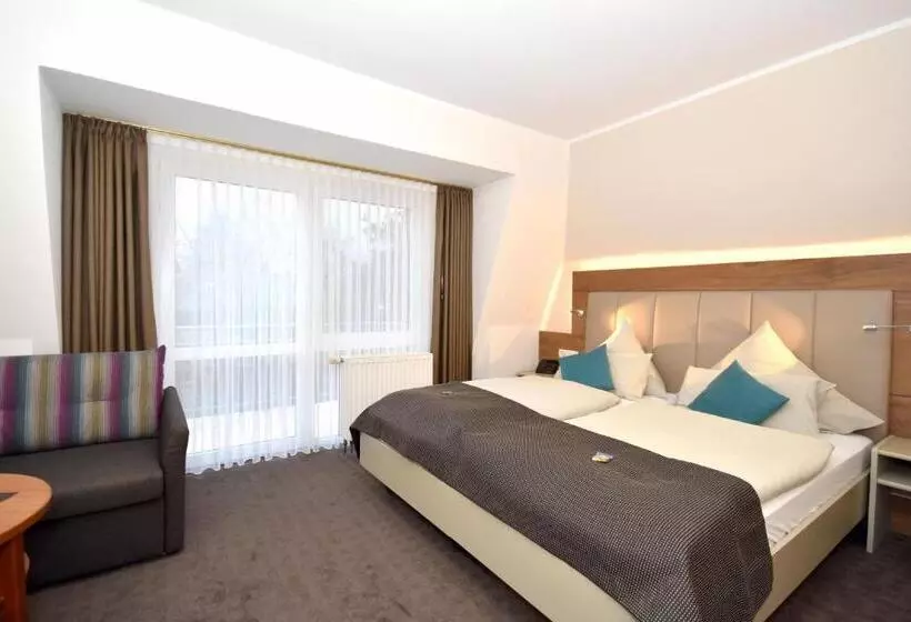 Отель & Restaurant Zum Deutschen Hause