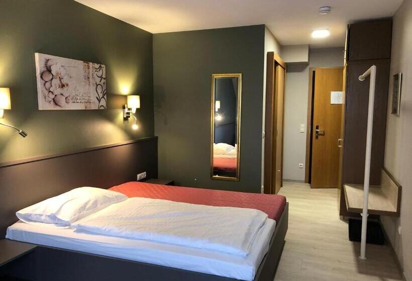 בית מלון כפרי Restaurant Zur Mühle