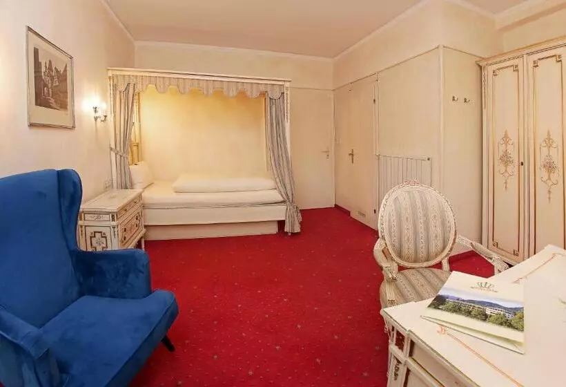 בית מלון כפרי Rex