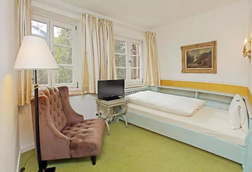 בית מלון כפרי Rex