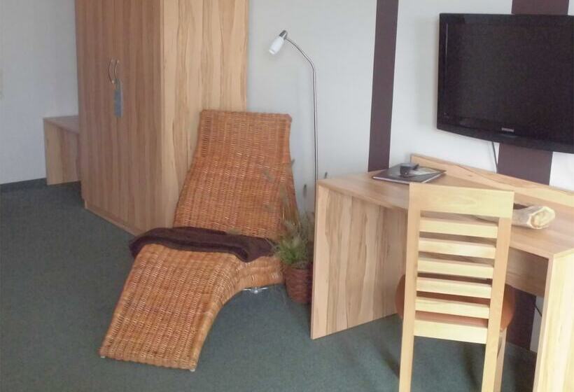 בית מלון כפרי Roeb