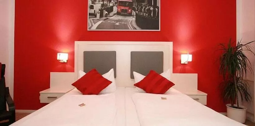 בית מלון כפרי Romer