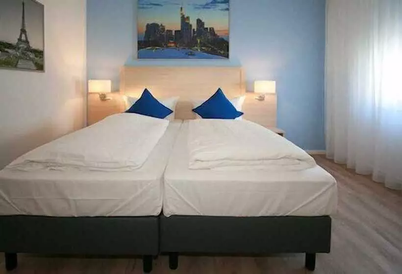 בית מלון כפרי Romer