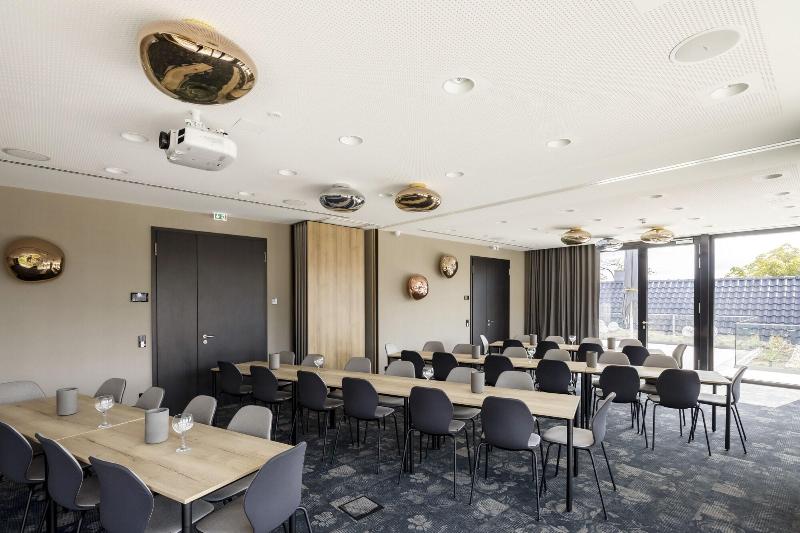 ホテル Wunnerswat Verl