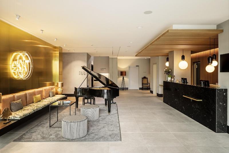 ホテル Wunnerswat Verl