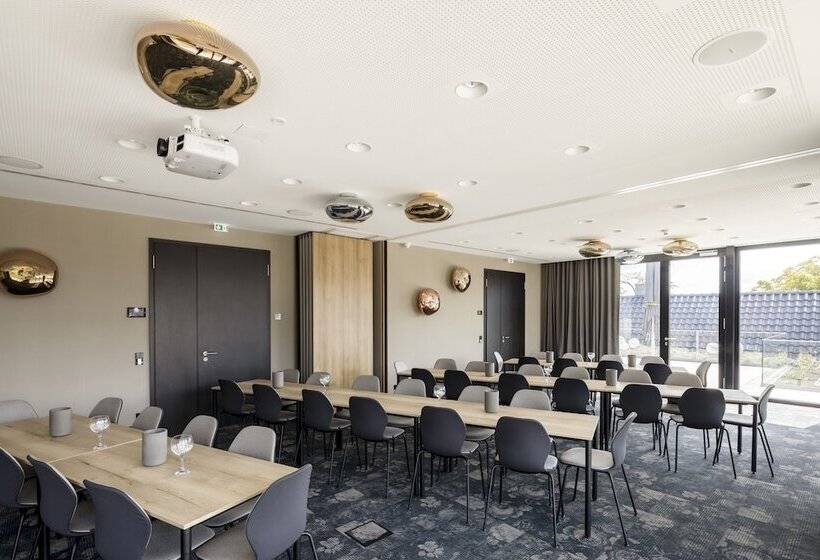 ホテル Wunnerswat Verl