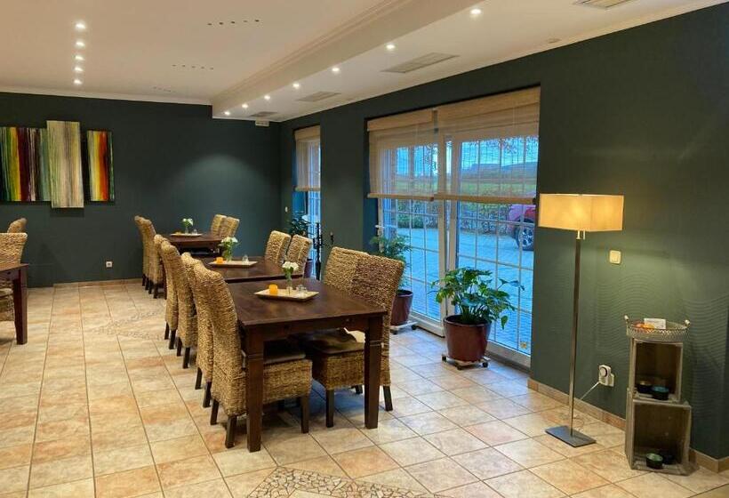 فندق Zum Alten Schlagbaum