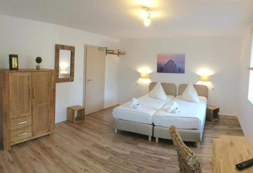 Отель Zum Alten Schlagbaum