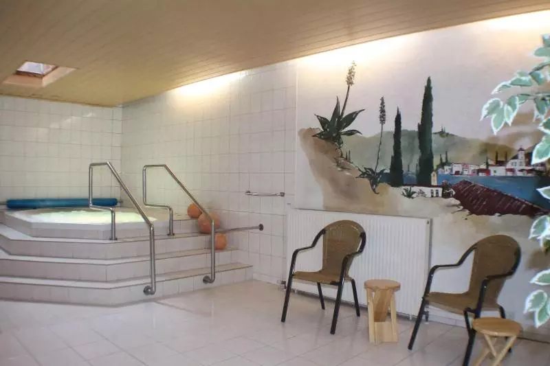 فندق Zur Kaiserpfalz