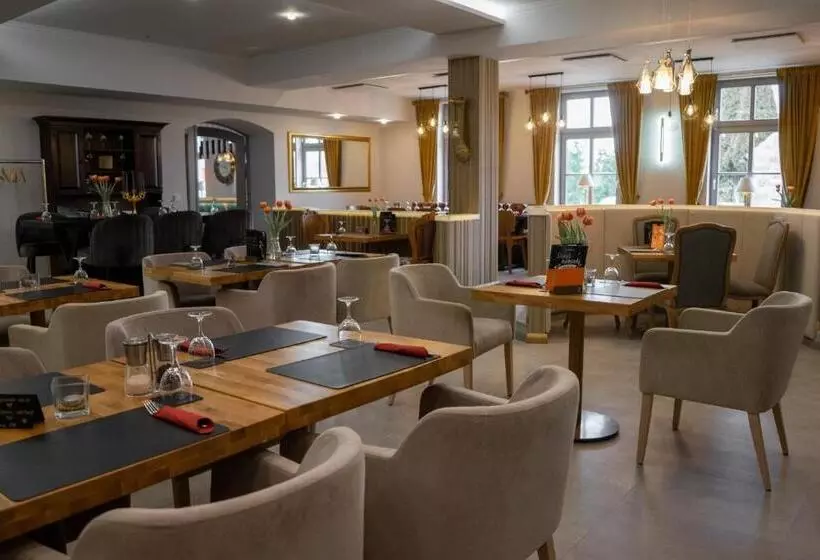 فندق Zur Kaiserpfalz