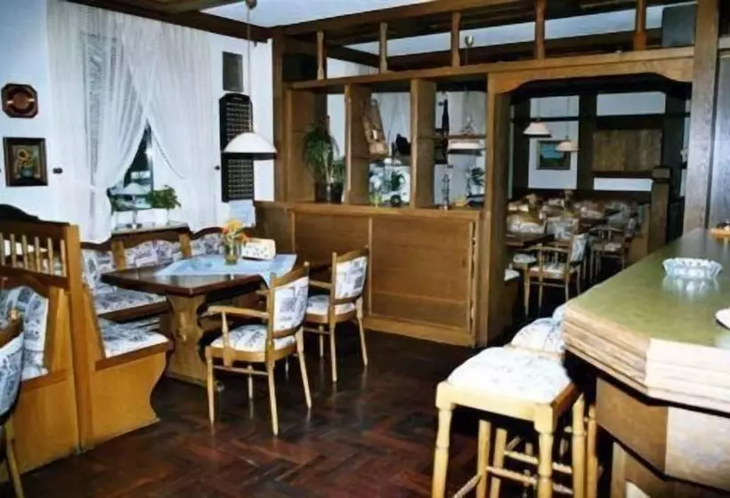 膳宿费 Röhrs Gasthof