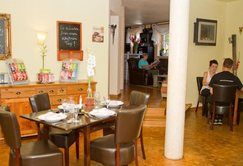 Bed and Breakfast Zwei Linden