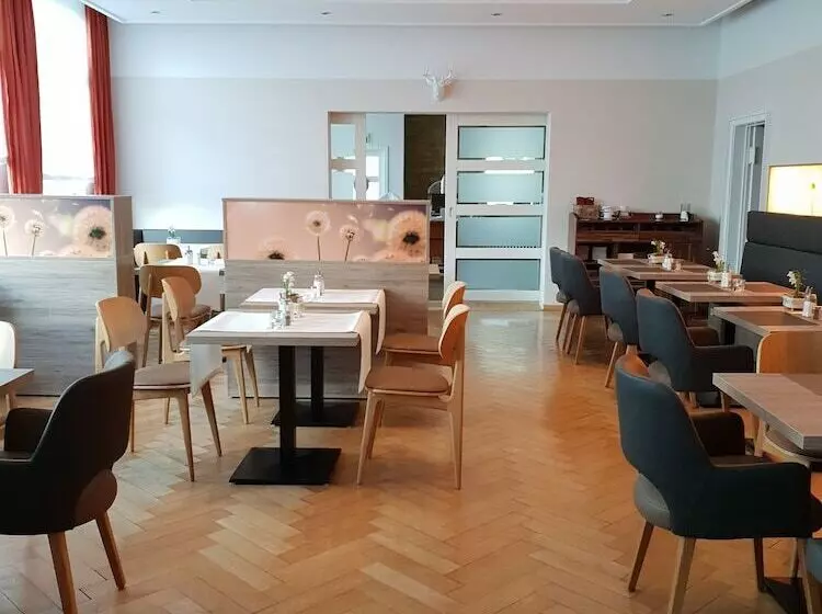 酒店 Bavaria Oldenburg