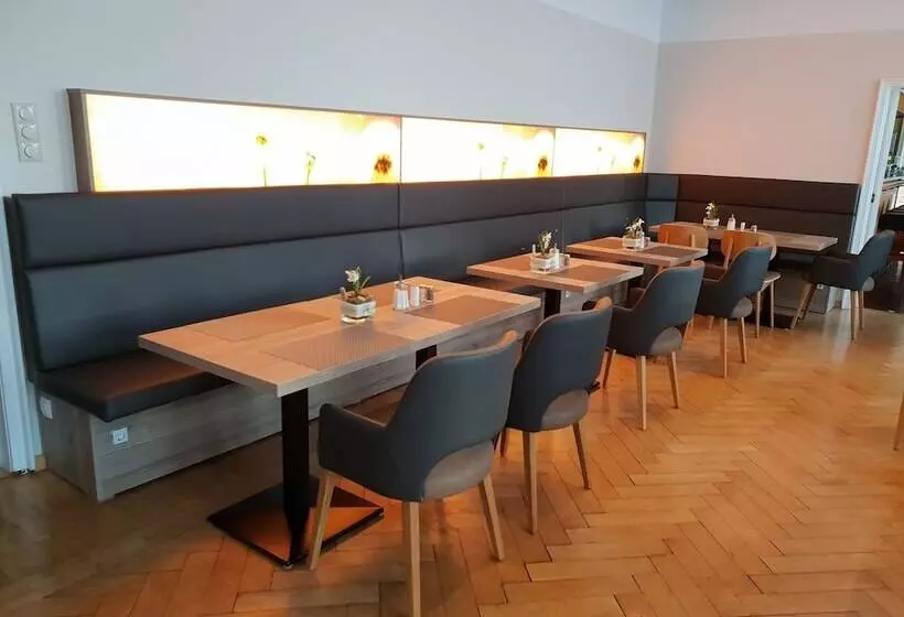 酒店 Bavaria Oldenburg