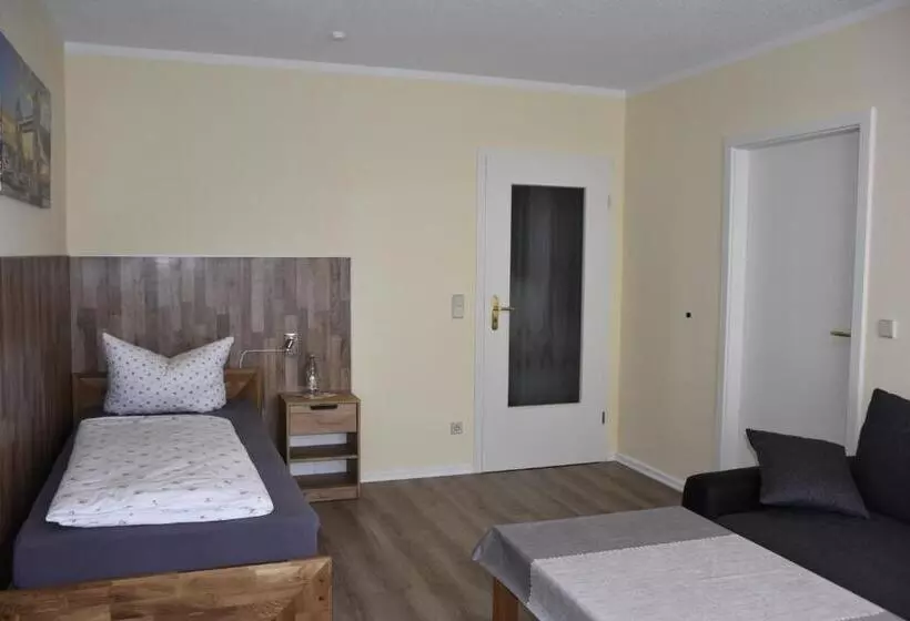 Отель Garni Am Klostermarkt