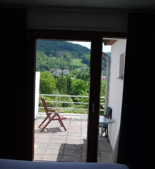 ホテル Hinter Den Spiegeln