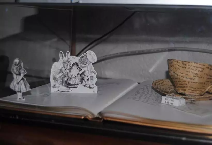 ホテル Hinter Den Spiegeln