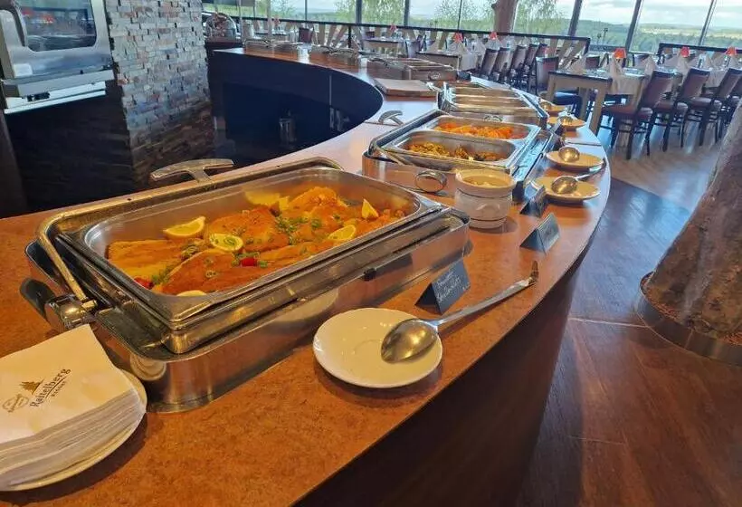 Отель Raitelberg Resort