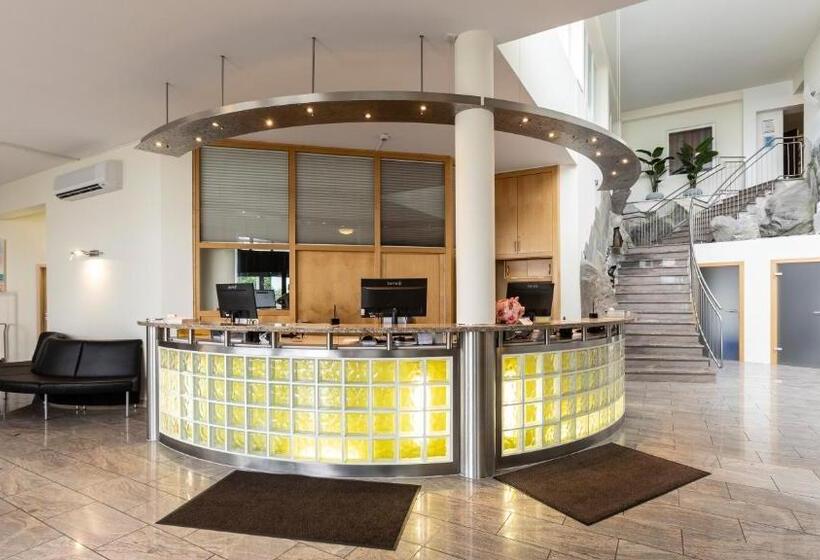 Hotel Raitelberg Resort