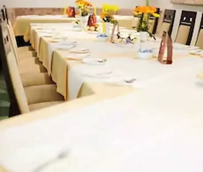 Отель & Restaurant Park Cafe Isa