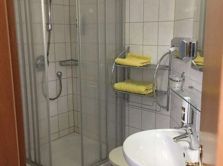 호텔 & Restaurant Park Cafe Isa