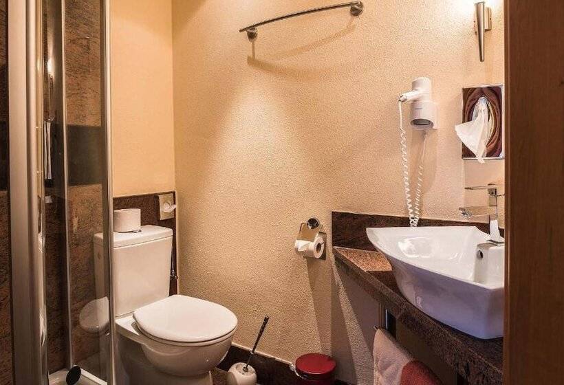 בית מלון כפרי Sperling Mit Eladestation