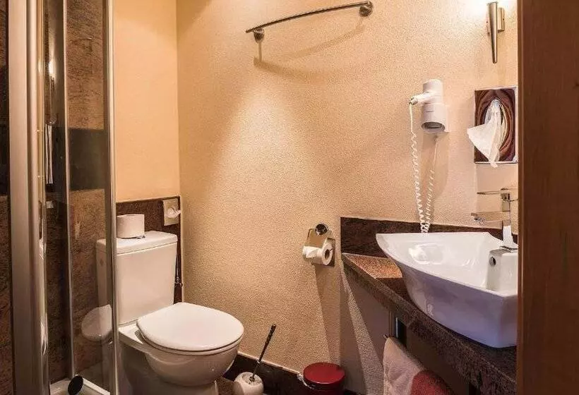 בית מלון כפרי Sperling Mit Eladestation