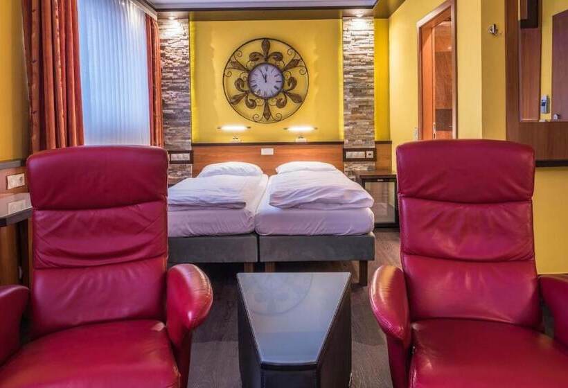 בית מלון כפרי Sperling Mit Eladestation