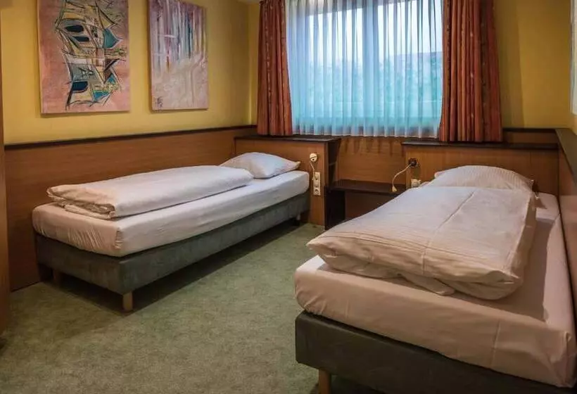 בית מלון כפרי Sperling Mit Eladestation