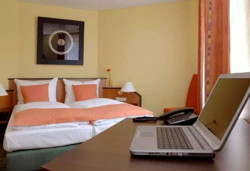 בית מלון כפרי Sperling Mit Eladestation