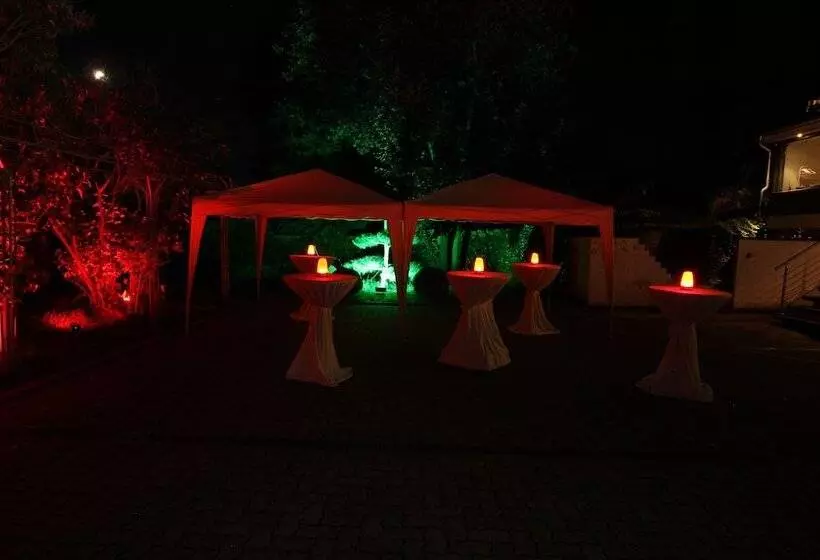 Zeitlos Hotel Und Restaurant Am Fuchsbach