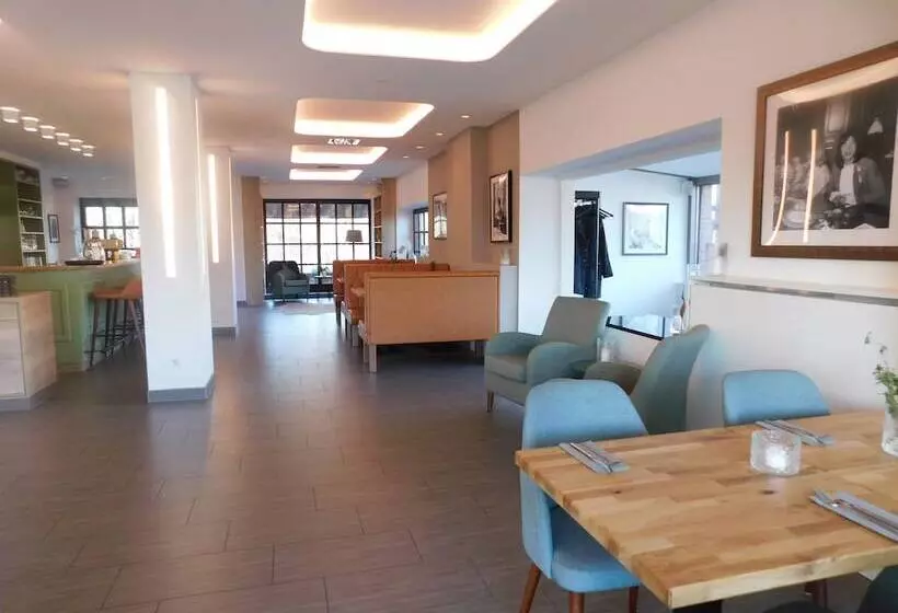 Zeitlos Hotel Und Restaurant Am Fuchsbach