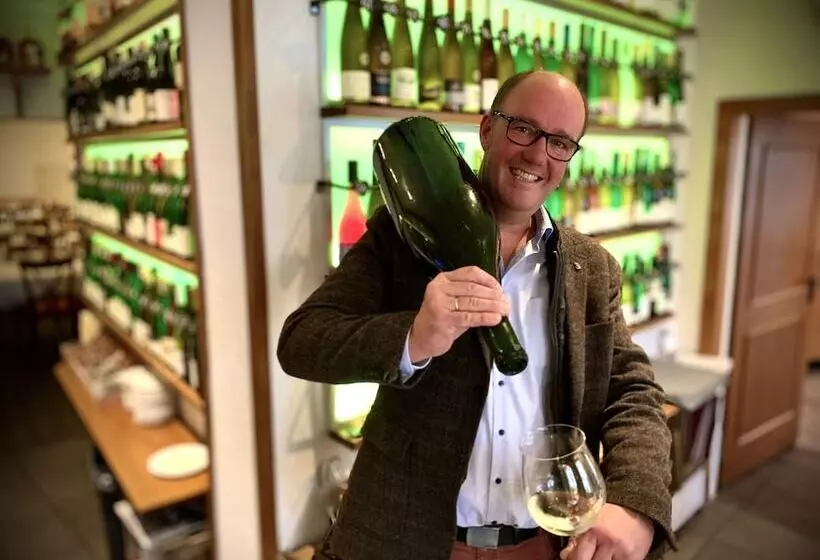 בית מלון כפרי Zeltingerhof  Gasthaus Des Rieslings