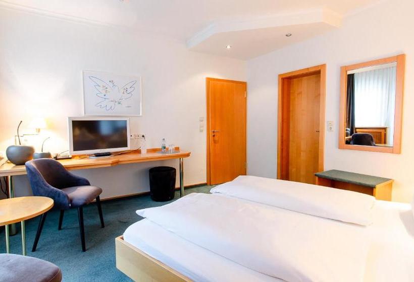 ホテル Gasthof Hecht