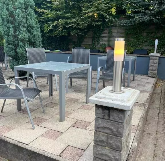 Coccobello In Der Villa Foret