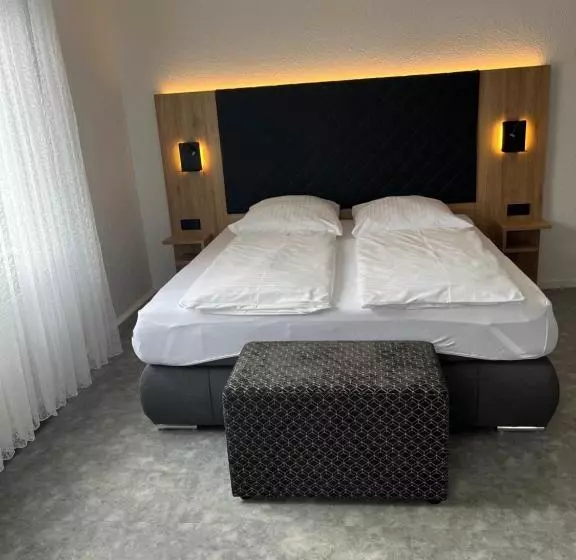 Coccobello In Der Villa Foret