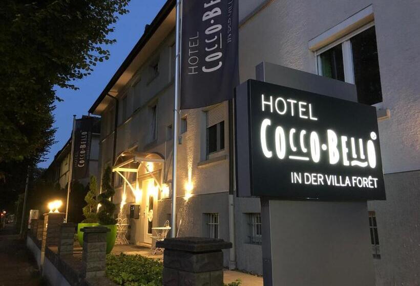 Coccobello In Der Villa Foret