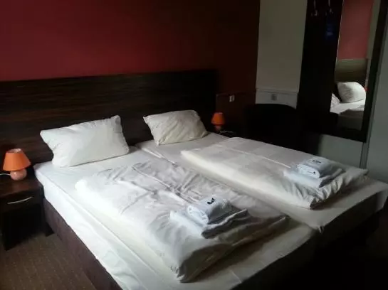 酒店 Bonhoefferplatz Dresden