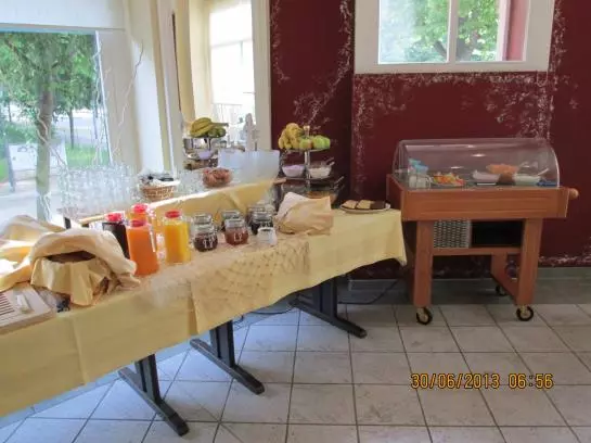 酒店 Bonhoefferplatz Dresden