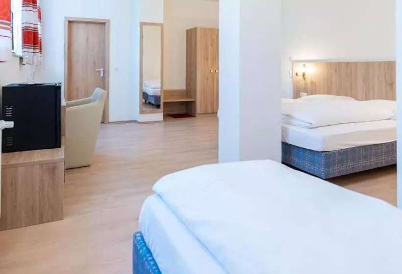 فندق Am Römerplatz