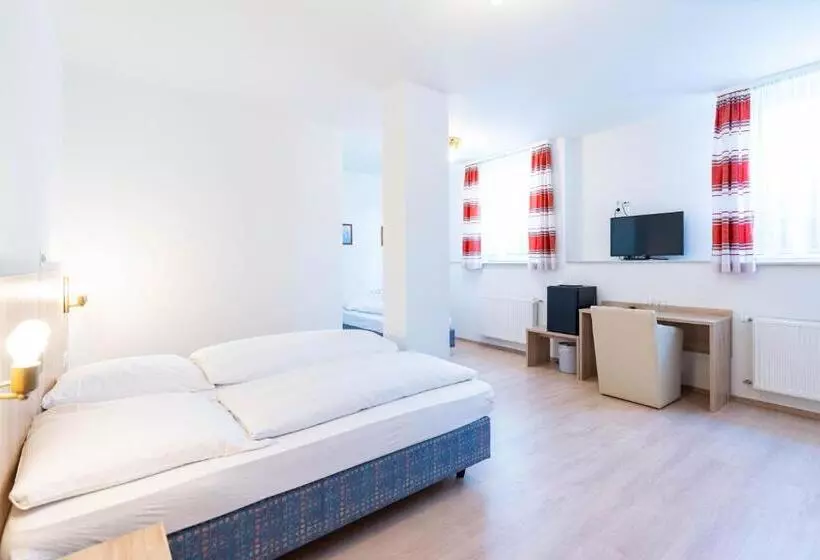 فندق Am Römerplatz