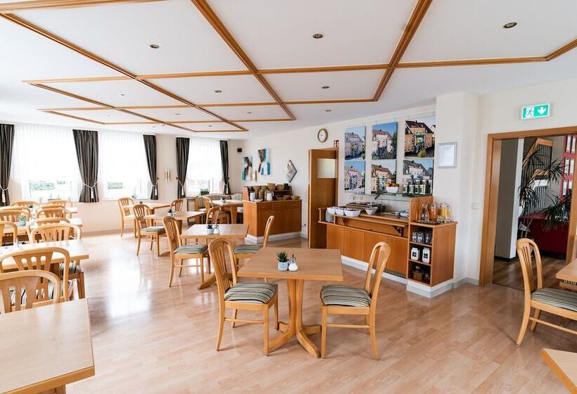 فندق Am Stadthaus