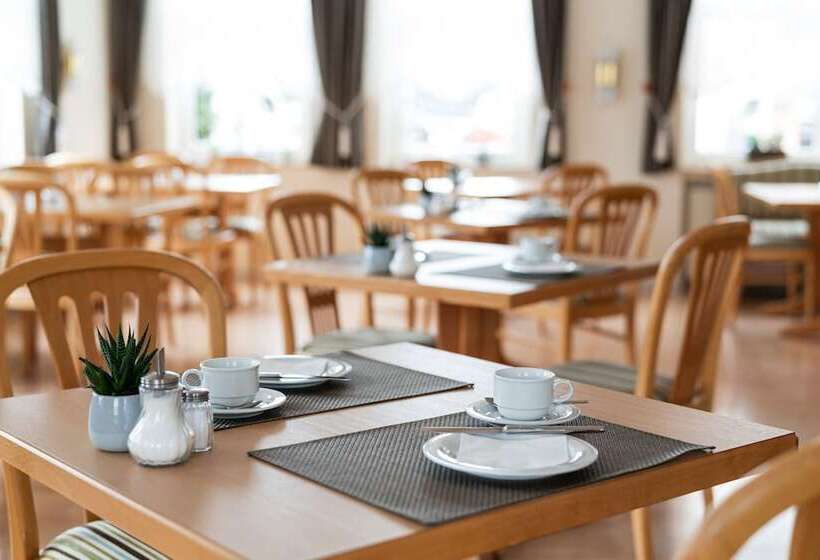 فندق Am Stadthaus